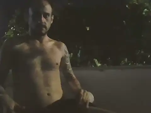 Snapshot of fdvign7 chatting on November 1, 2025, 5:25 am fdvign7 online show from November 1, 2025, 5:25 am