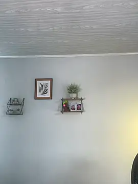 Snapshot of hot69temptation_ chatting on March 20, 2025, 2:32 pm hot69temptation online show from March 20, 2025, 2:32 pm