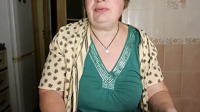 Ettie Tonia online show from February 18, 2026, 3:37 am