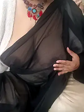 Snapshot of Dr_Kamsutra chatting on December 13, 2025, 8:04 pm Dr Kamsutra online show from December 13, 2025, 8:04 pm