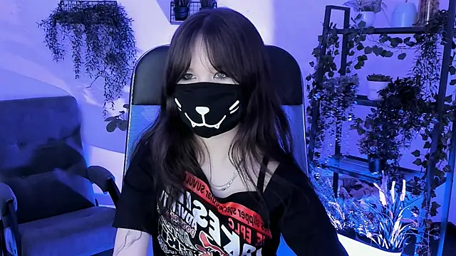 Elainebeness online show from April 2, 2026, 4:24 pm