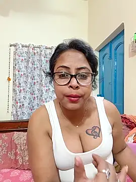 JODI NO1 online show from February 4, 2026, 6:58 pm