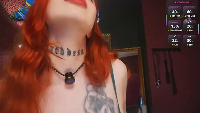 Snapshot of poisonivy_ chatting on October 2, 2025, 5:55 am poisonivy online show from October 2, 2025, 5:55 am