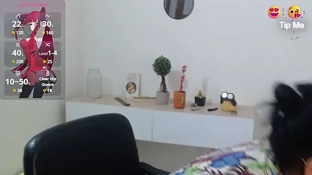 KatrinaReds online show from March 7, 2025, 1:29 pm