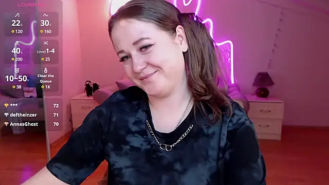 Snapshot of LizzyShine chatting on March 10, 2025, 8:56 pm LizzyShine online show from March 10, 2025, 8:56 pm