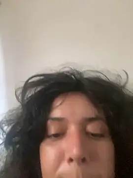 magalunabb online show from February 27, 2026, 5:57 pm