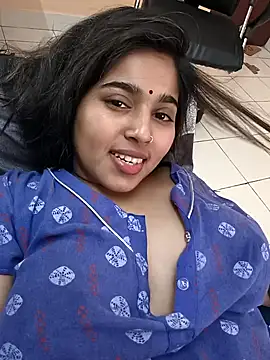 Snapshot of Sweet-Rani chatting on April 24, 2026, 10:17 am Sweet-Rani online show from April 24, 2026, 10:17 am