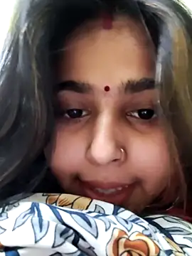 Snapshot of Sweet-Rani chatting on April 17, 2026, 1:36 pm Sweet-Rani online show from April 17, 2026, 1:36 pm