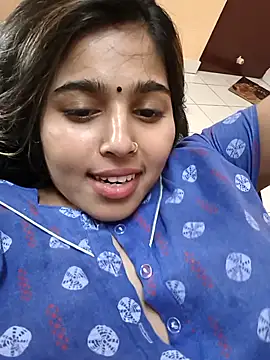 Snapshot of Sweet-Rani chatting on April 23, 2026, 5:36 pm Sweet-Rani online show from April 23, 2026, 5:36 pm