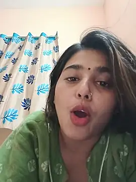 Snapshot of Sweet-Rani chatting on May 14, 2026, 5:43 pm Sweet-Rani online show from May 14, 2026, 5:43 pm