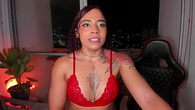 emilyfitness online show from December 5, 2024, 7:21 am