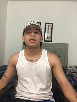 Snapshot of logannth chatting on March 11, 2026, 4:06 am logannth online show from March 11, 2026, 4:06 am