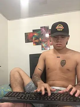 Snapshot of logannth chatting on March 27, 2026, 8:26 am logannth online show from March 27, 2026, 8:26 am