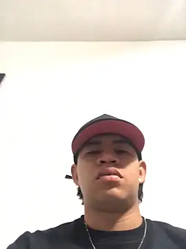 Snapshot of logannth chatting on March 1, 2026, 4:12 am logannth online show from March 1, 2026, 4:12 am