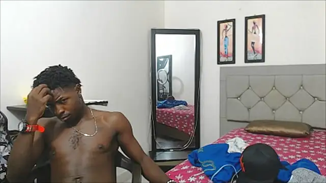 Snapshot of logannth chatting on February 25, 2026, 6:41 pm logannth online show from February 25, 2026, 6:41 pm