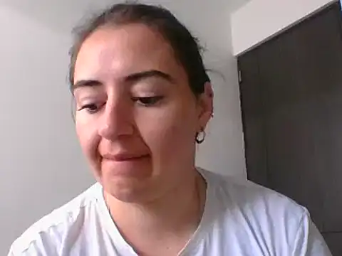  karlie kloss  online show from March 11, 2026, 8:47 pm