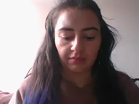  karlie kloss  online show from January 19, 2025, 5:39 pm