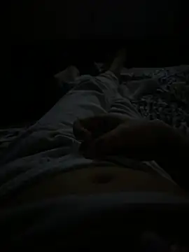 persiannqueen online show from February 25, 2025, 8:32 pm