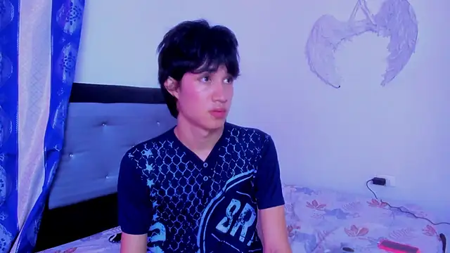 Snapshot of Johhan__Lee chatting on December 29, 2024, 3:44 am Johhan Lee online show from December 29, 2024, 3:44 am