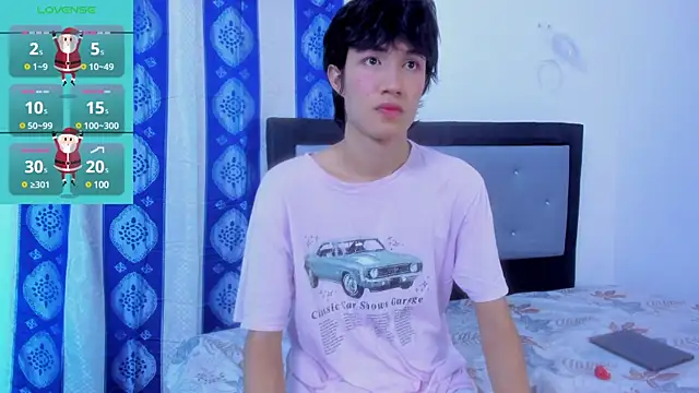 Snapshot of Johhan__Lee chatting on December 24, 2024, 2:43 am Johhan Lee online show from December 24, 2024, 2:43 am