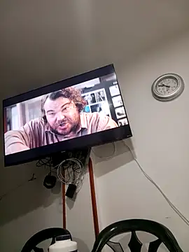 Snapshot of MirandaSoto chatting on March 28, 2026, 3:51 am MirandaSoto online show from March 28, 2026, 3:51 am