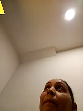 Snapshot of MirandaSoto chatting on February 11, 2026, 4:23 am MirandaSoto online show from February 11, 2026, 4:23 am