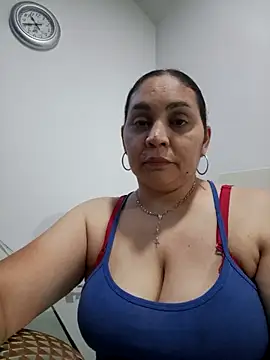 Snapshot of MirandaSoto chatting on March 21, 2026, 3:41 am MirandaSoto online show from March 21, 2026, 3:41 am