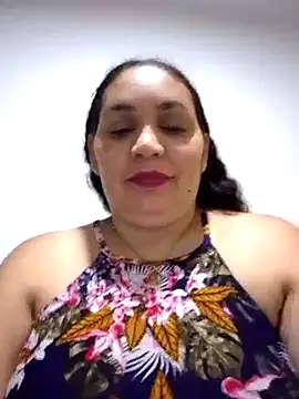 Snapshot of MirandaSoto chatting on March 3, 2025, 12:06 pm MirandaSoto online show from March 3, 2025, 12:06 pm