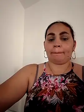 Snapshot of MirandaSoto chatting on March 22, 2025, 7:53 pm MirandaSoto online show from March 22, 2025, 7:53 pm