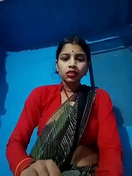 Nisha Cute online show from October 18, 2025, 7:05 pm