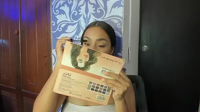 sheyla sweet18 online show from February 27, 2025, 12:56 pm