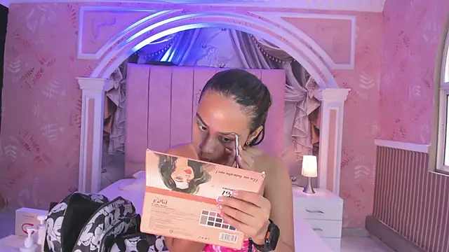 sheyla sweet18 online show from February 1, 2025, 4:00 pm