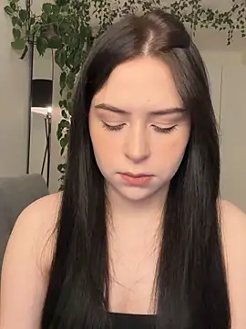  SweetCandyy online show from March 15, 2025, 8:43 pm