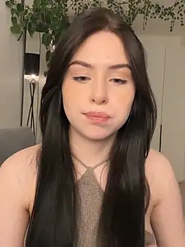  SweetCandyy online show from March 13, 2025, 9:05 pm