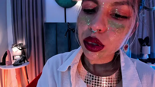 delilah fix online show from March 3, 2026, 9:22 pm