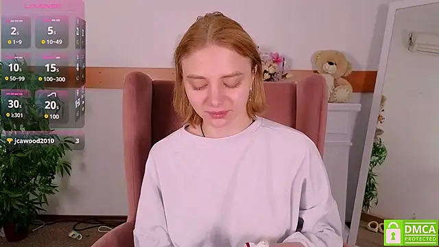 Snapshot of MirraBellanta chatting on November 9, 2025, 10:25 pm MirraBellanta online show from November 9, 2025, 10:25 pm