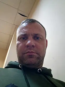 Snapshot of Crek666 chatting on February 1, 2025, 4:43 pm Crek666 online show from February 1, 2025, 4:43 pm