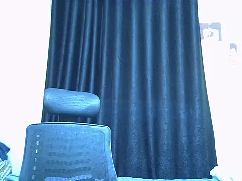 Horny-slut  online show from July 18, 2026, 8:17 pm