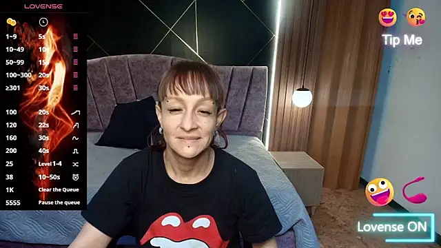 NatashaMason  online show from June 10, 2026, 7:37 pm