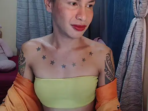 Snapshot of Indaypakay_ts chatting on February 7, 2026, 8:50 pm Indaypakay ts online show from February 7, 2026, 8:50 pm