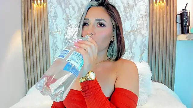 Snapshot of Nanda_Vixen chatting on March 3, 2025, 9:13 am Nanda Vixen online show from March 3, 2025, 9:13 am