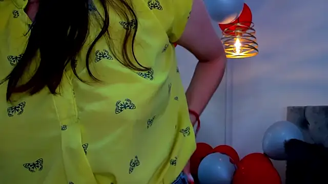 Snapshot of Nami_sunny chatting on September 21, 2025, 7:08 pm Nami sunny online show from September 21, 2025, 7:08 pm
