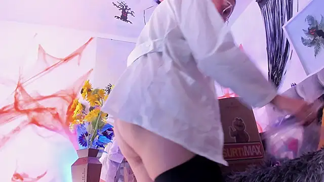 Nami sunny online show from October 24, 2025, 6:56 am