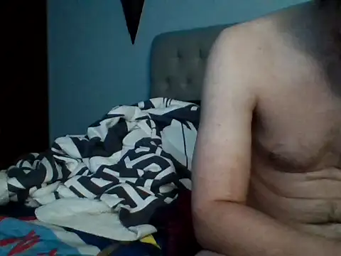 Snapshot of Curved4Pleasure chatting on March 22, 2025, 8:29 am Curved4Pleasure online show from March 22, 2025, 8:29 am