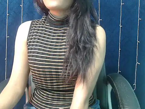 Yashi online show from November 12, 2025, 5:28 pm