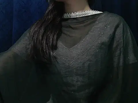 Snapshot of Yashi chatting on April 16, 2026, 3:13 pm Yashi online show from April 16, 2026, 3:13 pm