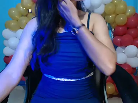 Snapshot of Yashi chatting on May 12, 2026, 3:07 pm Yashi online show from May 12, 2026, 3:07 pm