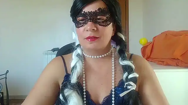 Ninalapiccolina online show from October 24, 2025, 2:49 pm