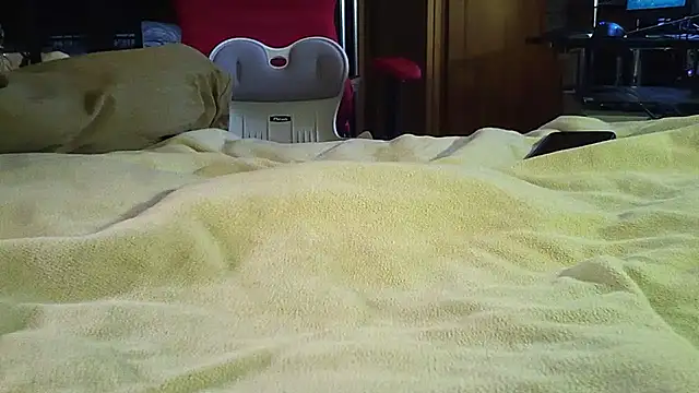 qoooqing67 online show from November 15, 2025, 5:55 am