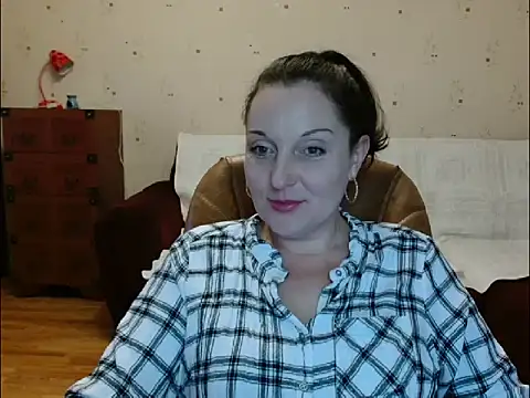 Snapshot of Alice3694 chatting on February 26, 2025, 3:10 pm Alice3694 online show from February 26, 2025, 3:10 pm